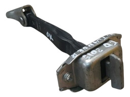 Limitador Porta Traseira Direita Mitsubishi Outlander 2015