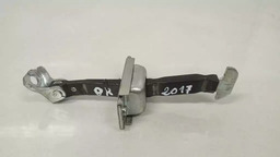 LIMITADOR PORTA TRASEIRA ESQUERDA TOYOTA HILUX 2017