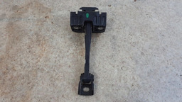 LIMITADOR PORTA DIANTEIRA ESQUERDA BMW 320I 2012 A 2015