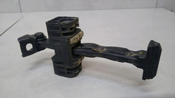 LIMITADOR PORTA TRASEIRA DIREITA BMW 320I 2014 ( 1 )