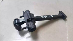 LIMITADOR PORTA TRASEIRA DIREITA FIAT TORO 2.0 DIESEL 2020