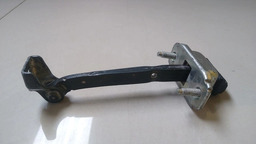 LIMITADOR DE PORTA TRASEIRA ESQUERDA CHEVROLET S10 2015 (1 )