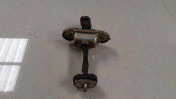 LIMITADOR PORTA TRASEIRA ESQUERDA CHERY QQ 2012 ORIGINAL