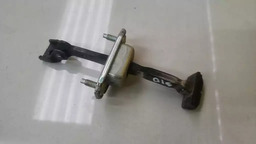 LIMITADOR PORTA TRASEIRA DIREITA CHEVROLET S10 2013 A 2016