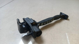 LIMITADOR PORTA TRASEIRO ESQUERDO CHEVROLET CRUZE 2016 2017