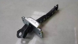 LIMITADOR PORTA TRASEIRA DIREITA HYUNDAI HB20 2012 A 2018