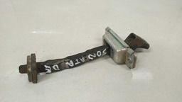 LIMITADOR PORTA DIANTEIRA ESQUERDA HYUNDAI SONATA 2010