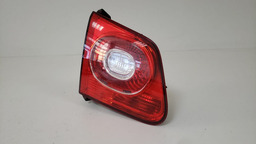 LANTERNA TAMPA LADO ESQUERDO VW TIGUAN 2009 A 2011 LED ESQUERDO/MOTORISTA VERMELHO