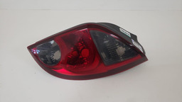 LANTERNA DIREITA GM CELTA 2012 2013 DIREITO/PASSAGEIRO VERMELHO