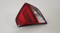 LANTERNA TAMPA LADO DIREITO VW VOYAGE 2014 2015 DIREITO/PASSAGEIRO VERMELHO
