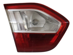 Lanterna Tampa Lado Esquerdo Renault Fluence 2011 A 2018 Esquerdo/motorista Vermelho