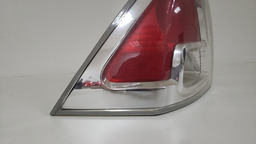 LANTERNA ESQUERDA FORD FUSION 2006 A 2009 ESQUERDO/MOTORISTA BRANCO