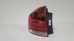 LANTERNA ESQUERDA BMW X1 S20I 2015 ESQUERDO/MOTORISTA VERMELHO