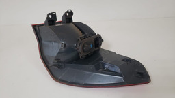 LANTERNA TRASEIRA ESQUERDA BMW X1 F48 2016 A 2019 (CANTO)