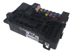 CAIXA FUSIVEL MITSUBISHI OUTLANDER 3.0 2014 2015