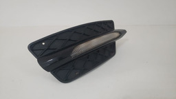 FAROL MILHA DIREITO MERCEDES C180 2011 2012 BRANCO