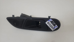 MAÇANETA INTERNA TRASEIRA DIREITA FORD NEW FIESTA 2014 2015 PRETO