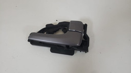 MAÇANETA INTERNA DIANTEIRA DIREITA HYUNDAI IX35 2010 A 2016 CINZA-ESCURO