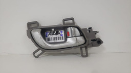 MAÇANETA INTERNA TRASEIRA DIREITA HONDA NEW CIVIC 2012 2013 CINZA