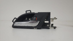 MAÇANETA INTERNA TRASEIRA DIREITA HONDA CRV 2008 A 2012 PRATEADO