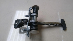 LIMITADOR PORTA TRASEIRO ESQUERDO CITROEN C3 2012