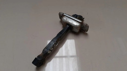 LIMITADOR PORTA DIANTEIRA DIREITA HYUNDAI IX35 2010