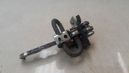 LIMITADOR PORTA TRASEIRA ESQUERDA CHEVROLET MERIVA 2005