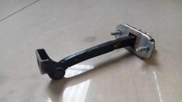 LIMITADOR PORTA TRASEIRO ESQUERDO CHEVROLET S10 2016 2017