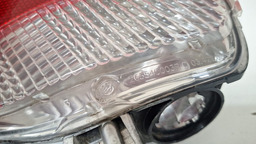 LANTERNA NEBLINA DIREITA RENAULT CAPTUR 2017 A 2020 DIREITO/PASSAGEIRO VERMELHO