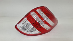 LANTERNA TRASEIRA DIREITA TOYOTA RAV4 2009 2010 A 2012