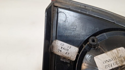 LANTERNA TAMPA TRASEIRA D. CHEVROLET CORSA CLASSIC 2011 