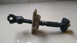 LIMITADOR PORTA TRASEIRA ESQUERDA  HONDA FIT 2004