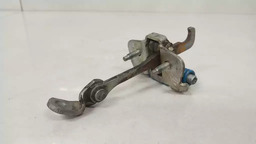 LIMITADOR PORTA TRASEIRA DIREITA RENAULT SANDERO 2012