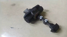 LIMITADOR PORTA DIANTEIRA LADO DIREITO PEUGEOT 207 1.4 2012