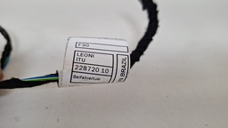 CHICOTE PORTA DIANTEIRO D. BMW 320I ACTIVE 2018