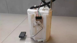 BOMBA DE COMBUSTÍVEL TOYOTA HILUX 2.8 2017 A 2020 DIESEL