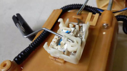 BOMBA COMBUSTÍVEL HYUNDAI VELOSTER 1.6 2013