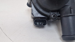 BOMBA D ÁGUA AUXILIAR AUDI A4 2.0 TFSI 2014 A 2018 (1)