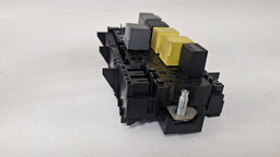 CAIXA FUSÍVEL RELE MERCEDES GLA 200 1.6 TURBO 2014 A 2020