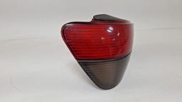 LANTERNA TRASEIRA ESQUERDA PEUGEOT 306 HATCH 1997 A 2001