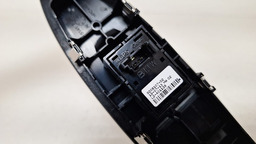 BOTÃO VIDRO ELÉTRICO DIANTEIRO DIREITO BMW 118I 2014 2015