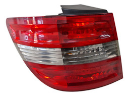 Lanterna Esquerda Mercedes B180 1.8 2008 A 2010 (1) Esquerdo/motorista Vermelho