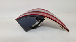 LANTERNA ESQUERDA MERCEDES B180 1.8 2008 A 2010 (1) ESQUERDO/MOTORISTA VERMELHO