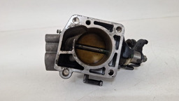 CORPO BORBOLETA HYUNDAI TUCSON 2.7 V6 2008