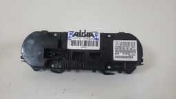 COMANDO AR CONDICIONADO MERCEDES GLA 200 2014 A 2016