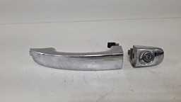 MAÇANETA EXTERNA DIANTEIRO ESQUERDO FORD RANGER 2014 A 2020 PRATA DIANTEIRA