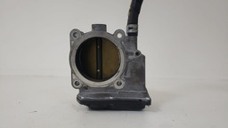 CORPO BORBOLETA TOYOTA CAMRY 3.5 V6 2008 A 2011 COM DETALHE