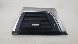 DIFUSOR AR ESQUERDO BMW 320I 2013 A 2016