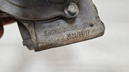 SUPORTE BOMBA DAGUA FILTRO OLEO CHERY TIGGO 1.5 2018 A 2020 PRATEADO