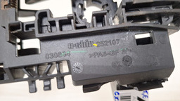 CAVALETE MAÇANETA TRASEIRA ESQUERDA FIAT TORO 2018 A 2020 PRETO